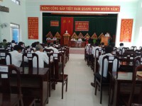 Quang cảnh kỳ họp thứ 10 HĐND xã Bình Tân