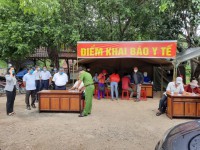 Chốt kiểm tra phòng, chống dịch COVID-19 tại xã Tây Thuận