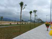 Khu Đô thị phía Nam quốc lộ 19 với hạ tầng kỹ thuật tương đối hiện đại đang hoàn thiện, là điểm nhấn cho vùng lõi Phú Phong