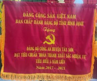 Đảng bộ Công an huyện Tây Sơn - Đơn vị hoàn thành xuất sắc nhiệm vụ 5 năm liền (2017 - 2021)