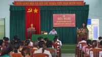 Đại biểu Quốc hội Nguyễn Thị Thu Thủy tiếp xúc cử tri tại xã Tây Vinh