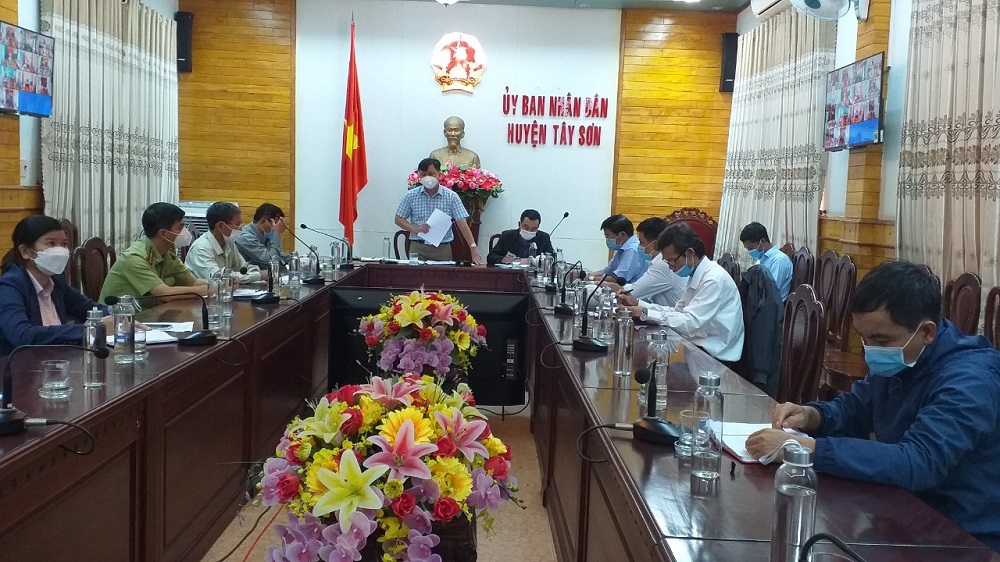 Quang cảnh hội nghị trực tuyến tổng kết sản xuất nông nghiệp năm 2021