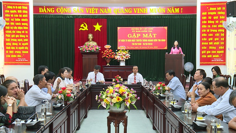 Quang cảnh buổi gặp mặt